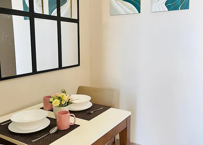 Bgc One Uptown Residences *
